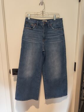 Madewell High-Rise Wide Leg Crop Jeans in Medium Blue 29